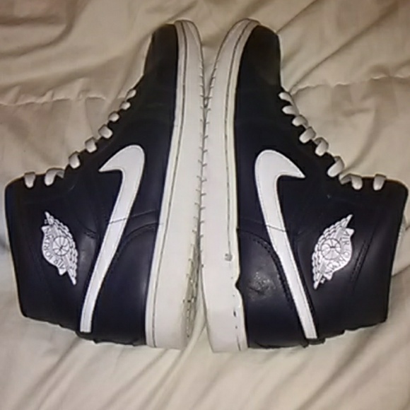 Jordan 1 - Picture 7 of 8
